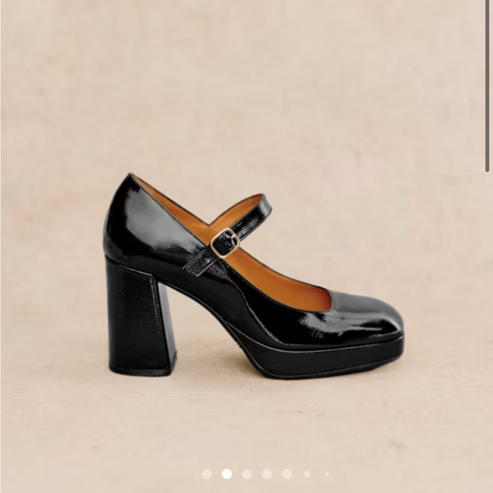 Sezane Georgia High Babies in Patent Black size 39/8